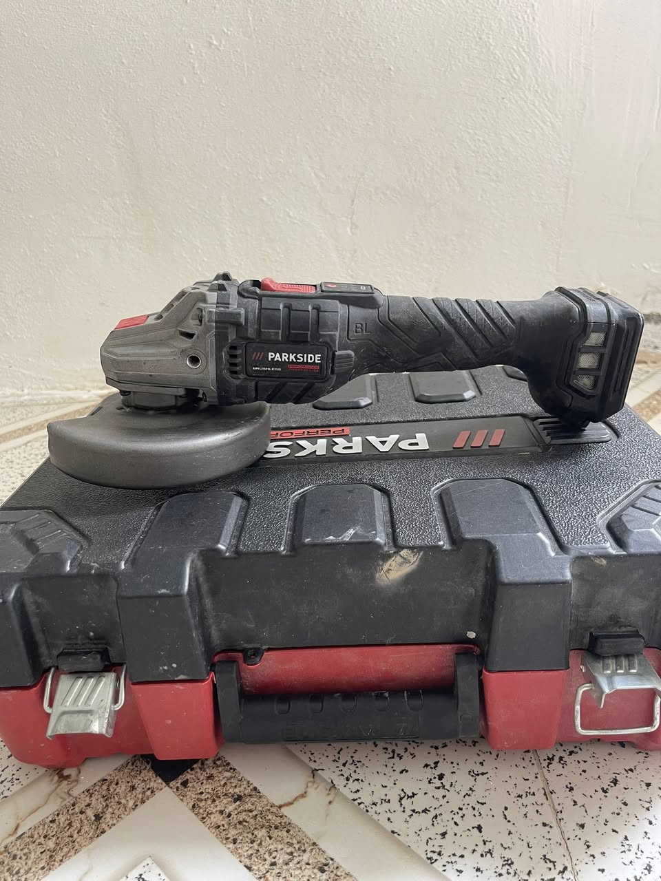 شلعة ب 125 الف  🔥🔥🔥
اكو شغال واكو يحتاج بس كارت 

بدون بطارية 

خدمة توصيل موجود جميع محافظات العراق


**إذا كنت صاحب هذا الإعلان وتريد حذفه لأي سبب، رجاءا أرسل رسالة إلى الدعم الفني**