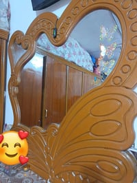 غرفة اخشاب • نظيفة • قابلة تفاوض