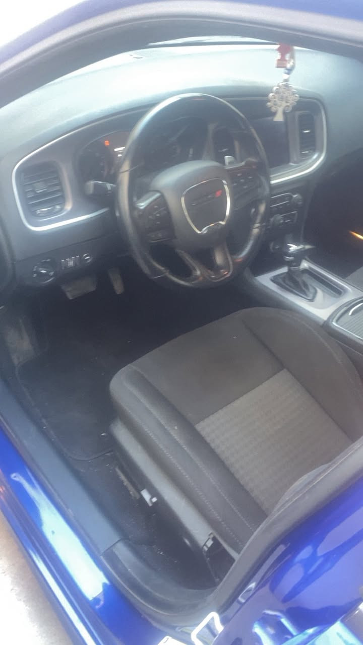 النوع : DODGE
.
الفئة : جارجر GT
.
الموديل: 2022 
.
ممشى : 37,000mi
.
المحرك : V6 3.6L
.
المواصفات/ 
.
فور ويل 
.
شاشة كبيرة 
.
مثبت سرعة 
.
نظام سبورت 
.
بصمة ابواب 
.
كشتات حضن 
.
شفتات ستيرن 
.
تشغيل عن بعد 
.
حساس خلفي 
.
كاميرا خلفية دوارة 
.
تدفئة مري جانبي 
.
الضرر 💢 : السونار مرفق وصور الحادث مع المنشور حادث السياره بسيط جدا بدون دواخل
.
رقم بغدادبأاسمي السيارة 
.
مكان السيارة: بغداد/ الرشيد
.
السعر : 265 
.
رقم: ***********☎️
