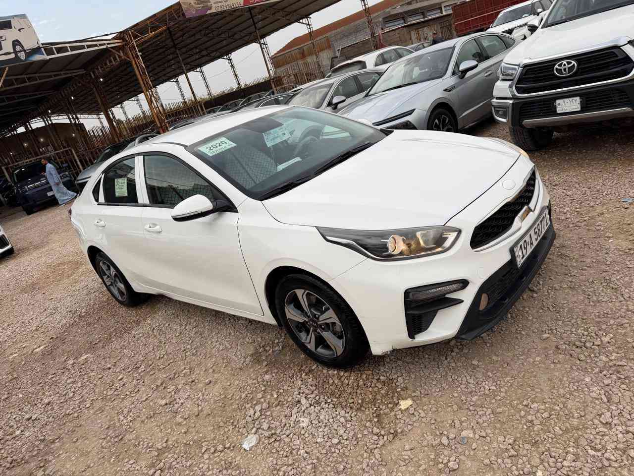 يالله سلام عليكم سيراتو مديل 19  رقم كربلاء دولي السيارة حرة مداور ثانيوم تبريدقطعتين دواخل لونين مري شفط تحكم ستيرن إشارة بل مري مكفولة من الظربة وصبغ وتبديل كفالة عامة عدة اشبر بارد حافت البنيد رصعة اقل الصبع السيارة جديدة كير مكينة حدادية تبريد تخم تاير  ما ذب عليهة ربع دينار سيارة جاهزة  العنوان السماوة الرميثة الاستفسار *********** السعر 152بيهة مجال ) بدون زحمة خاص ماكو
