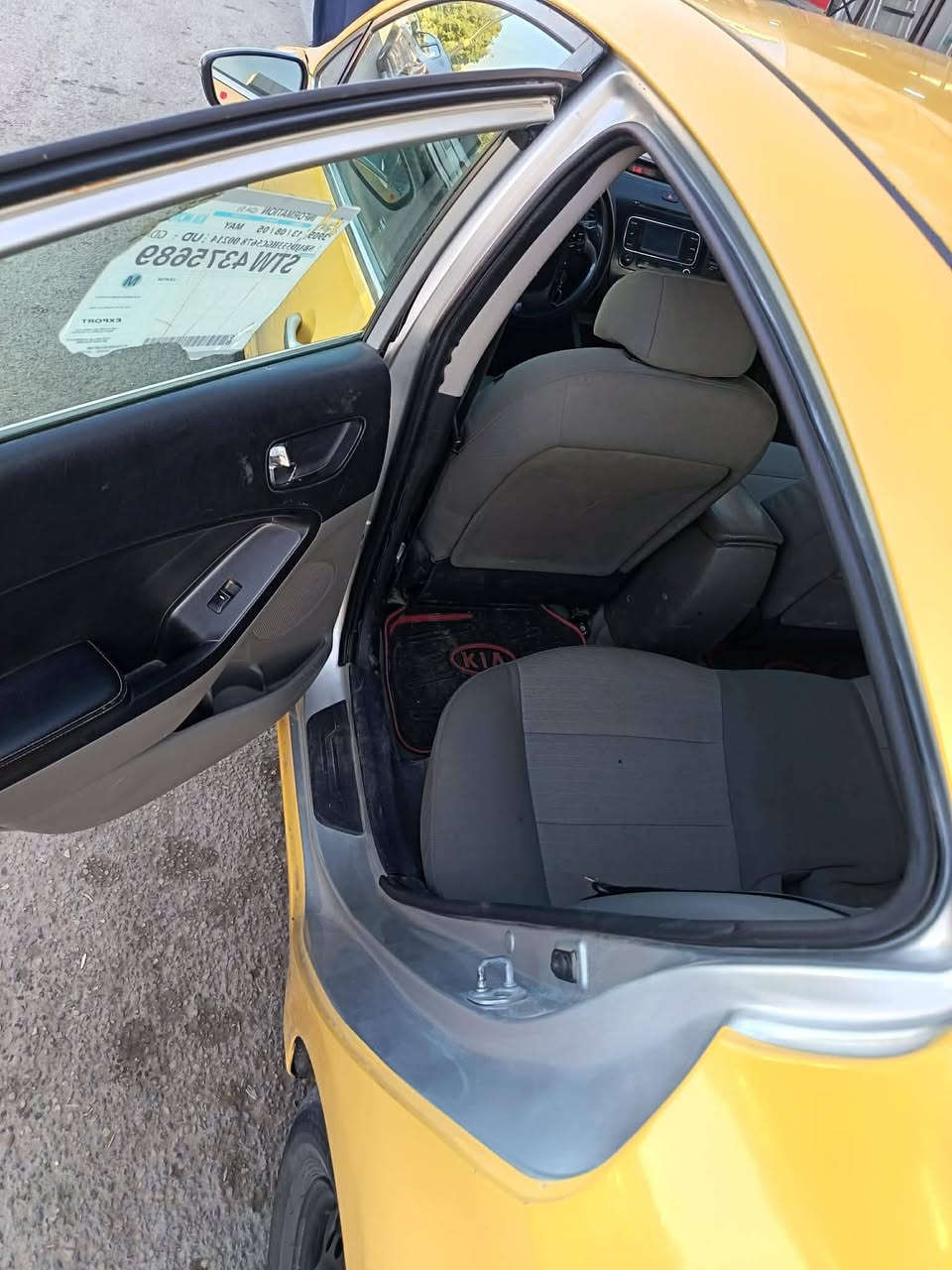 لسلام عليكم سياره فورتي للبيع او مراوس   موديل 14 رقم بغداد انكليزي  باقي على تبديل لوحات سنويه لل27   بيها منضومه غاز جديده سياره نضيفه     نقص تبريد  حداديه 80 بلميه   كهربائيات جاهزه كير محرك شرط  شاشه بلادي وكامره مري شفط  محرك 2000 جي دي اي  سونار مرفق بلمشور  السعر 97 وبيها مجال حك جيه العنوان سماوه الوركاء  تواصل على هاذ رقم ***********. مكلف نشر فقط
