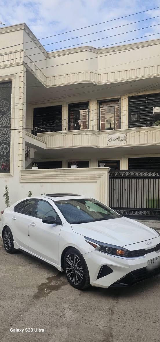 كيا فورتي gt line موديل 2023 فول مواصفات محرك 2000 ماشيه 27 رقم بغداد حادث جاملغ وبنيد 
سلايد . بصمه. تشغيل عن بعد. رادار. تحديد مسار.  هاند بريك بصمه.  اوتو هولد.  شاحن واير ليس.  سعر 168 
***********
