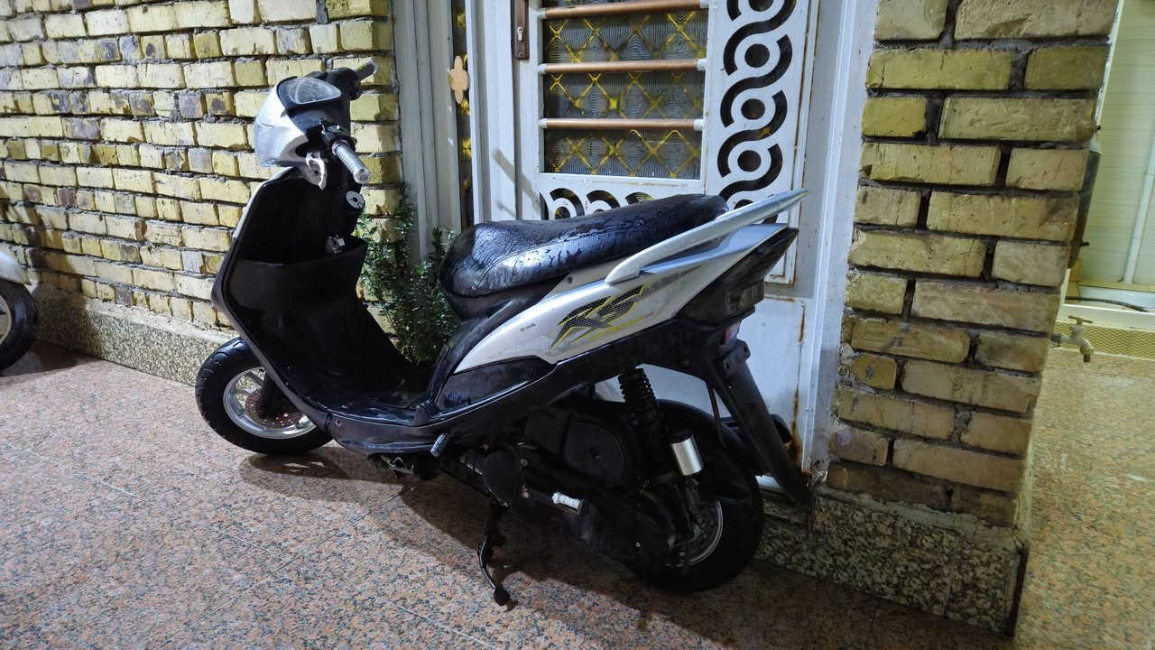 ماكس عدله للبيع
ماكس عدله ٥٥ بيها شغلات تزويد دبل ابو البطل فج بريك يدات بريك يدات سكليتر سواد محفر بي دواسات بوليس لايت زنون مكينه حلوه شلعه معدل بريكات جدد تايرات نضيفه دراجه نكره سلف بكل وقت رايدها ب٧٥٠ وبيها مجال 
للاتصال 
***********
