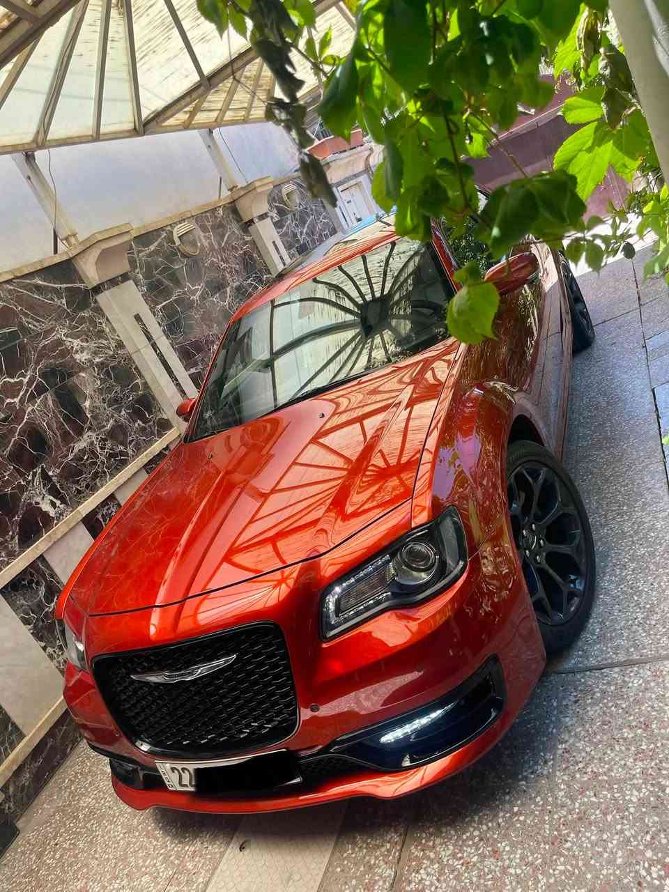 سلام عليكم للبيع كرايسلر اوباما 2021 S خليجي وكالة هارلم رقم اربيل بسمي سنوية 2031 ماشية 54 الف كيلو متر مواصفاتها فول 1/1 بجم عريض محرك( 3600)  حساسات امامي خلفي بلراما اشاير بلمري بردة خلفية متحركة كشنات خلفية تدفئة كشنات امامية حضن تدفئة تبريد تدفئة استرين شاشة كامرة كشنات كهرباء كشن ذاكرة لايت زنون بلاد وباقي المواصفات معروفة السيارة مكفولة كفالة عامة عدا صبغ اقل من شبر بجاملغ الامامي السعر (293$)عنوان بغداد الطالبية ***********
