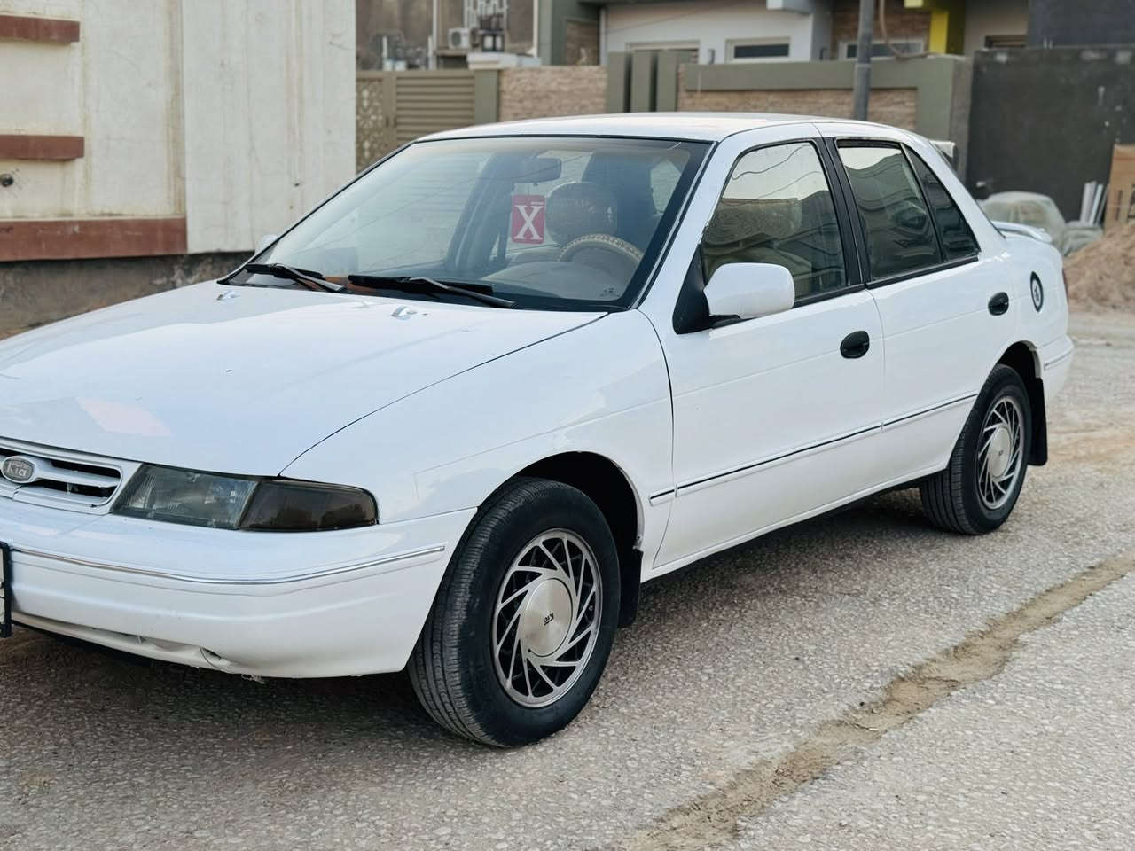 السلام عليكم
كيا سيفيا للبيع موديل 93 رقم بغداد 
گير اوتماتيك بلادي محرك مفتوح 
سياره مصبوغه حزام جماليه مكفوله من الضربه والگلبه
تخم تاير حداديه امامي خلفي جديد
كهربائيات كله شغال 
دواخل جديده
العنوان : بابل - الحمزة الغربي 
للاستفسار مراسلة الصفحه او الاتصال ع الرقم ***********
