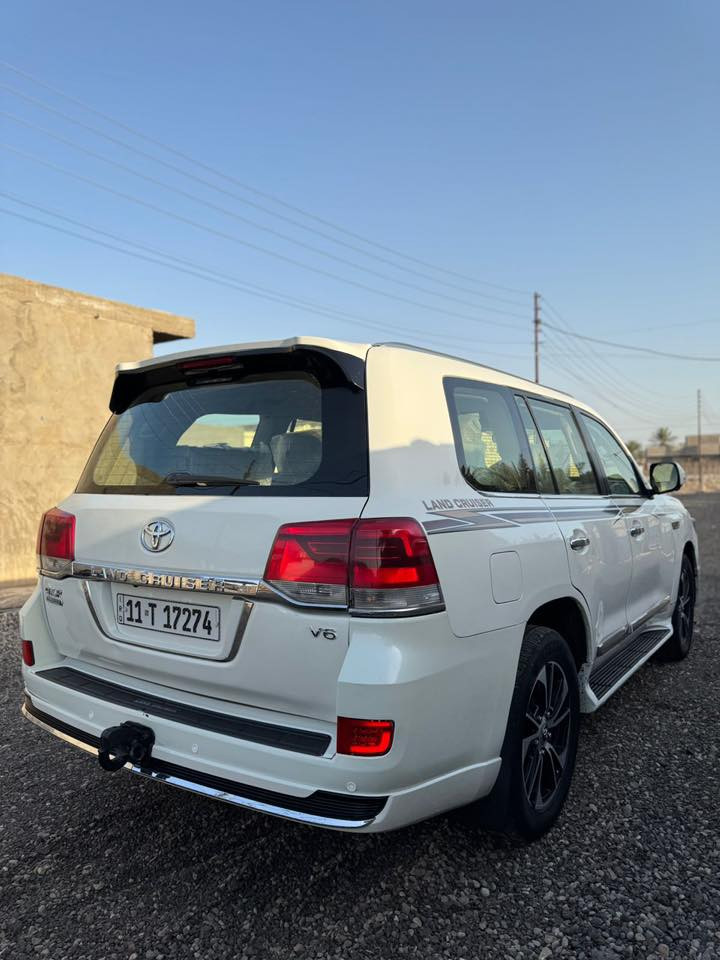 بيع مستعجل لاندكروز   2012 بريم محدث  2021مصبوغ حزام كير مكينه حداديه شاصي كص  كفاله لبيع فقط    سنويه وهزه  جديده  مكان كربلاء تحويل ثاني يوم  ***********
270
