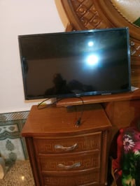 شاشة ٣٢ • ماركة ماليزيا • مداخل تيفي بوكس