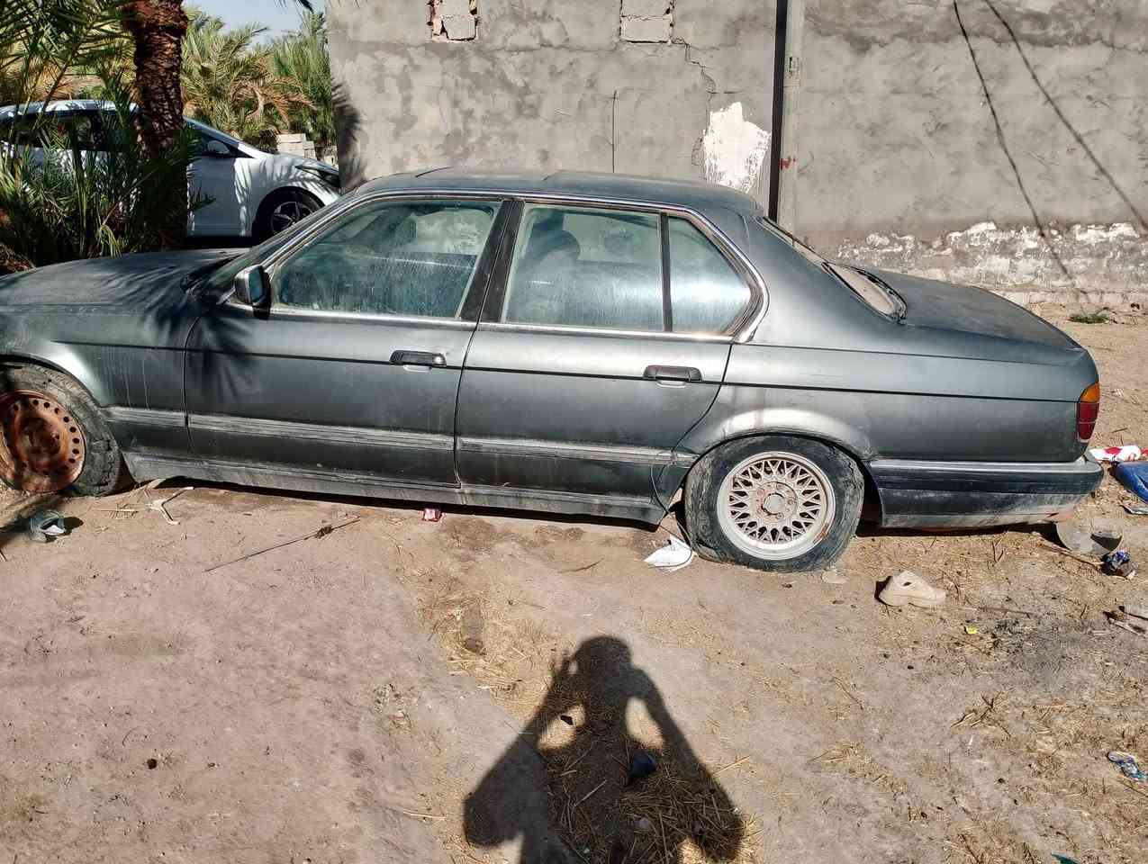 بي ام للبيع 735 كوم حديد كله بلادي سياره واكفه كير محرك بلاد شرط مكان ذي قار ناحيه البطحاء ***********
