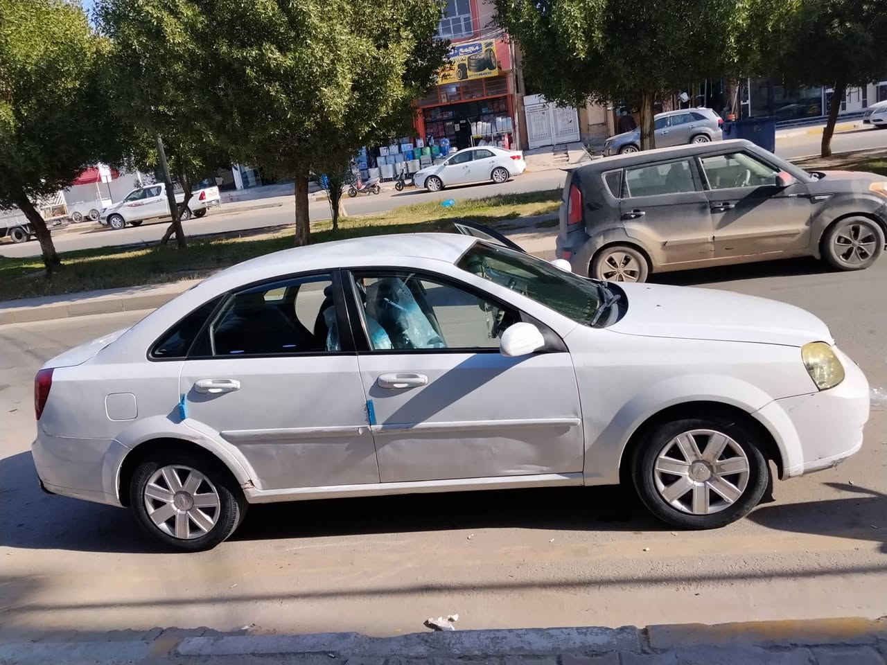 سلام عليكم
اوبترا للبيع موديل 2012
مكفولة محرك وكير وتبريد شغال الكهربايئات كلها شغاله رقم بابل موجودة في كربلاء السيارة باسمي تحويل ثاني يوم السيارة بيها طخات بسيطة و السونار موجود والسنوية ساقطة معروضة 78 وبيها مجال للاستفسار الاتصال ***********
