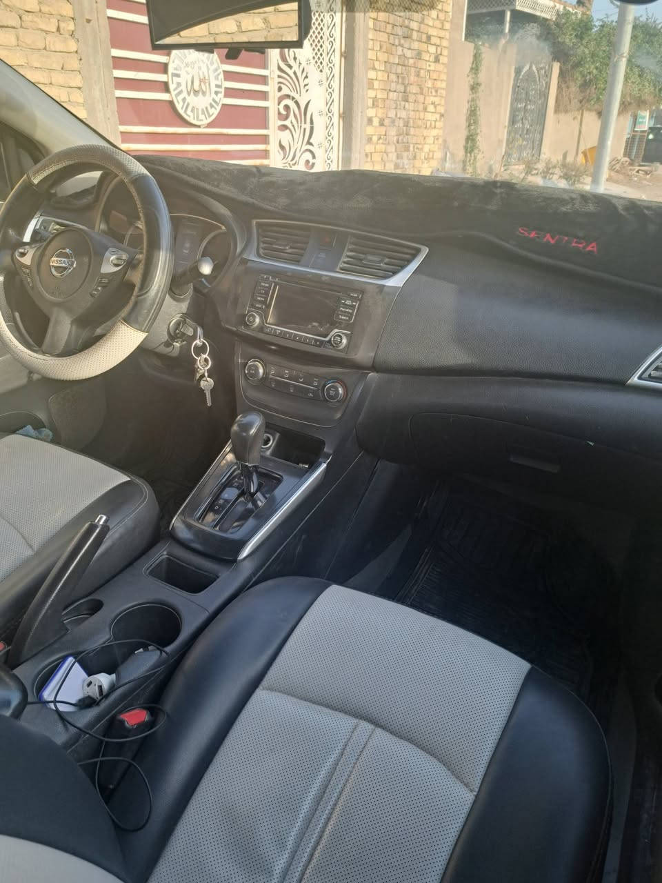 نيسان سنترا ٢٠١٨
بيه 5 قطع صبغ بيع او مراوس 
رقم بغداد بأسمي . مكانه بابل بالطليعة 
السعر ٨٣ و بيه مجال ***********
