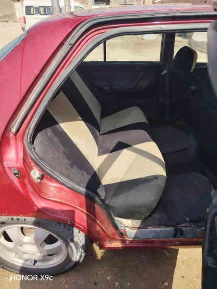 سوناتا موديل ٩٣
كير اوتو محرك ٢٠٠٠
سياره حلوه مال جناي 
السعر المطلوي ٢٠وبيها مجال 
مكان السياره الديوانيه ال بدير 
اي تفاصيل اضافيه اتصل ودلل 
***********
