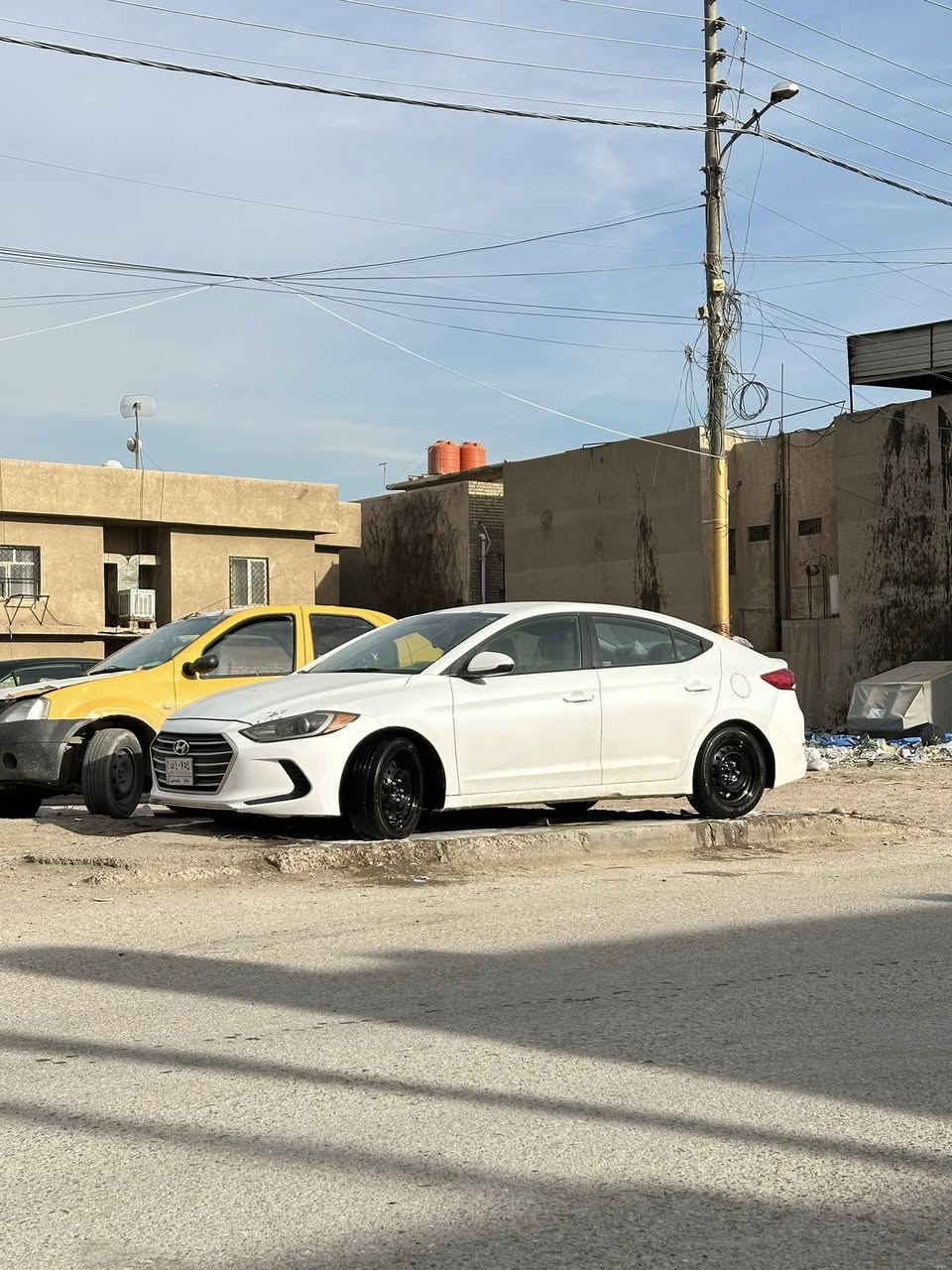 النترا 2018 للبيع  مكان غزاليه وارد امريكي محرك 2000 سعر 118
*********** واتساب موجود
