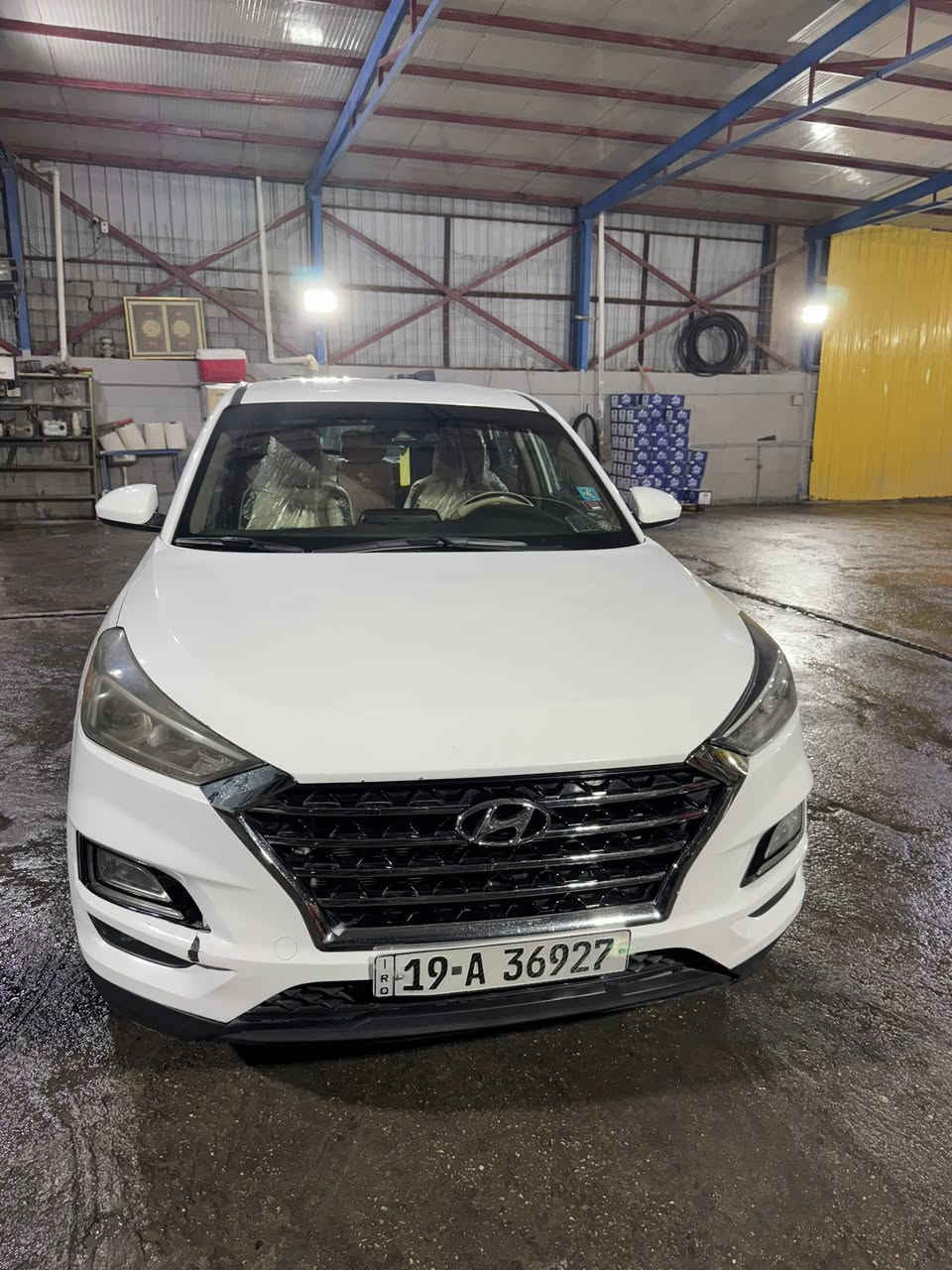 السلام عليكم توسان 21 البيع او امراوس جارجر او اوبامه حسب
السياره موصفات عاديه بيه جاملغ وبنيد امريكيه 
مكينه 2000
رقم كربلا بسمي 
***********
مكاني كربلاء
