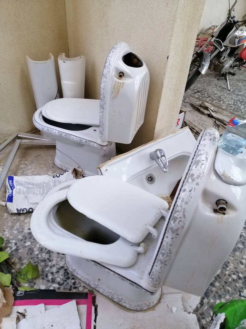 السلام عليكم عندي غراض مستعمله محتاجه بس تنضيف شاور حمام عدد 2
مقعد غربي عدد 2
مغلسه عدد 1


**إذا كنت صاحب هذا الإعلان وتريد حذفه لأي سبب، رجاءا أرسل رسالة إلى الدعم الفني**