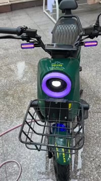 دراجة شحن البيع السعر ٤٥٠ العنوان بغداد السيدية رقم الهاتف ٠٧٧٤٥٦١٥٧٦٣