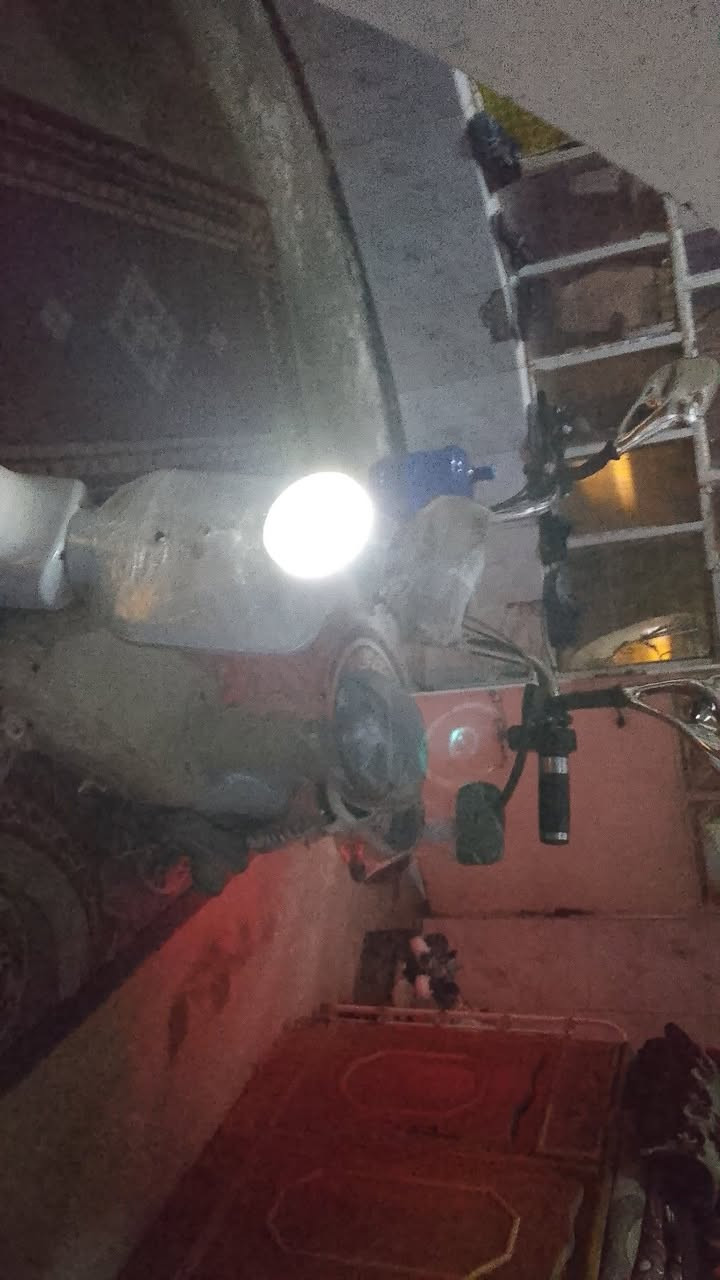 دراجه شحن للبيع كربائيات شغاله خير من الله سرعه الاولى ٤٧,الثانيه ٥٤,الثالثه٦٣
لايت عالي ناصيف اشاير هورن دراجه حجم ١٤يعني نضيفه أمانة الله 

سعر ١٥٠وبيه مجال قليل للاستفسارعلواتساب ***********

اسيا ***********ويدللون الطيبين
بغداد مدينه الصدر الاورفلي
