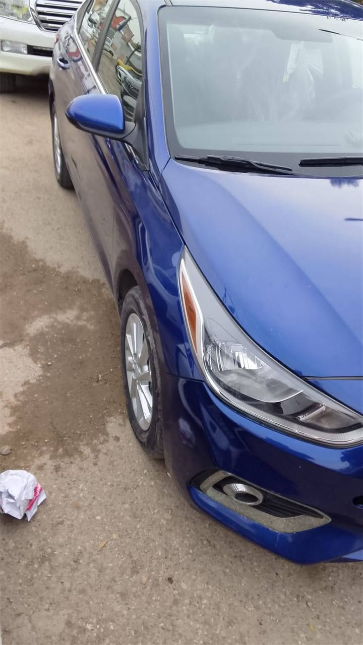 اكسنت 22
شاشه 
حساس 
تحكم ستيرن
بصمه
السعر 92
المكان بغداد كاضميه
الرقم:***********
