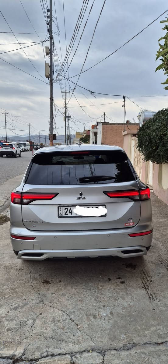 سلام عليكم،اوتلاندر موديل ٢٠٢٢ بوستةك بوند كةل نيف دعامي سبغة بئ داخلي بشةرت  بةرةشوت سيستةم كئر و مكينة شةرت ٨٥ هزار كم يا جوي سعر ٢١٥ واتساب *********** زاخو, دهوك
