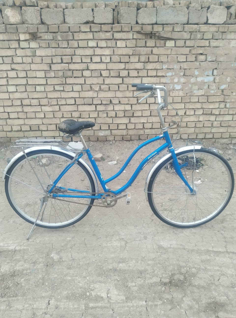 سلام عليكم بايسكل للبيع حجم 27 مال بالة السعر 85 ليريد يجي خاص


**إذا كنت صاحب هذا الإعلان وتريد حذفه لأي سبب، رجاءا أرسل رسالة إلى الدعم الفني**