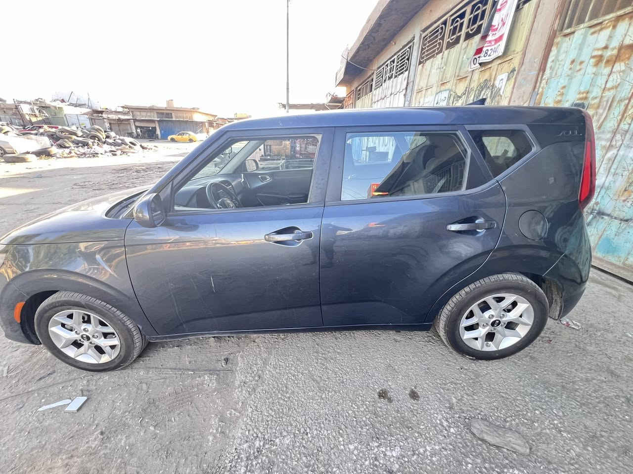 كيا صول 2020
فئه S 
رقم بابل   
حادث بنيد صبغ فقط  مع بارد قليل بالجاملغ
مكينه 2000 
السعر 138$ ورقه وبيه مجال
المكان كربلاء 
***********
