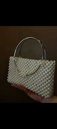 بنات • حسب الطلب • مراسلة خاص