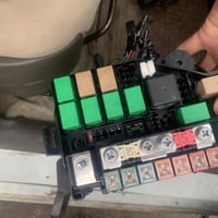 قاعده فيوزات اكسنت  07726687632