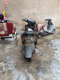 دراجة سكنس للبيع شوف عينك كفرات تعبانه الدراجة شغاله وكهربائيات شغاله ...