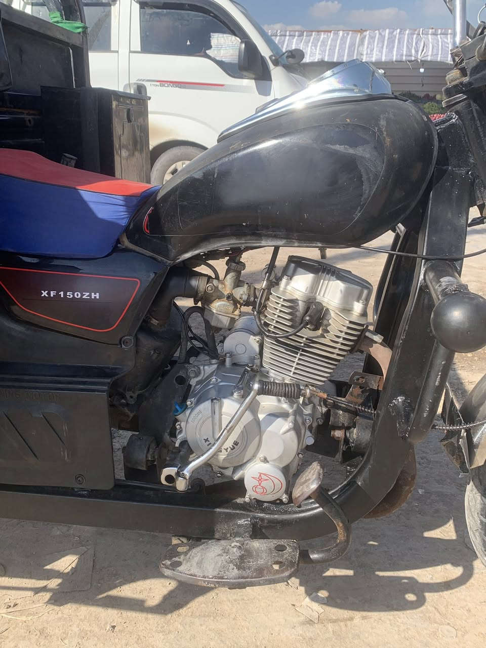 السلام عليكم 
للبيع 2018
مكفوله كفاله عامه 
ركبه شاصي مكينه 
أوراق أصولي 
ستوته مال جناي 
كهربائيات كله جديد 
مكانه بابل قضاء الكفل 
الشراي يتصل 
***********
