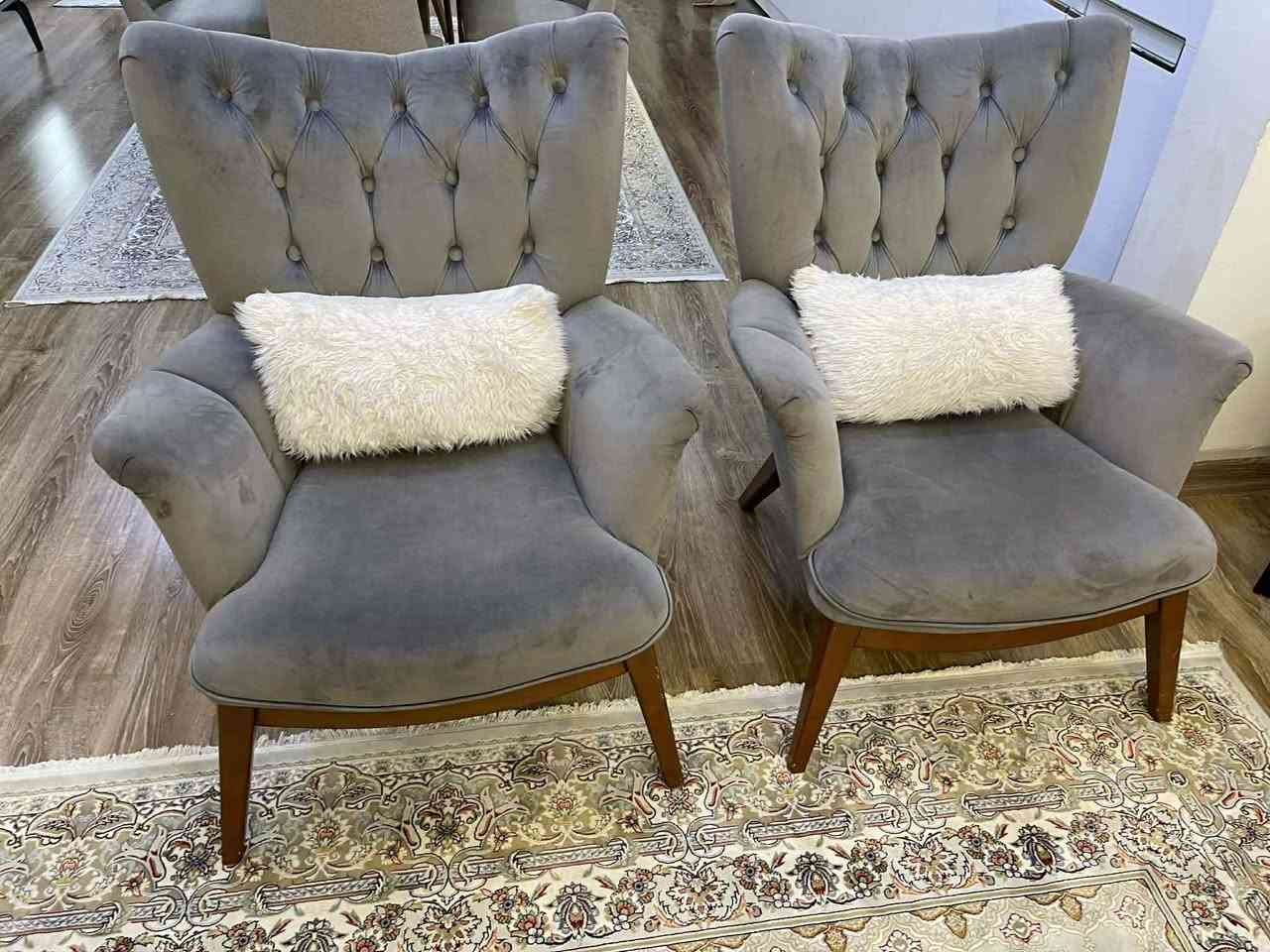 تورکی  دیوان   خۆی 18  وە رە قە کڕڕاوە  ئە درێتە وە بە 650 هه زاروو مامە ڵە هه ولێر


**إذا كنت صاحب هذا الإعلان وتريد حذفه لأي سبب، رجاءا أرسل رسالة إلى الدعم الفني**