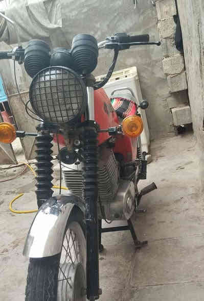 من رخصه الادمن سلام عليكم شباب ماطور 82 للبيع مابي لحيم فد بل خشم كصه 3 مكان نجف بدون بدون السعر واحد و150 وبي مجال قليل سبب البيع محتاز فلوس وريد ابيعه (رقم الجهاز )***********
