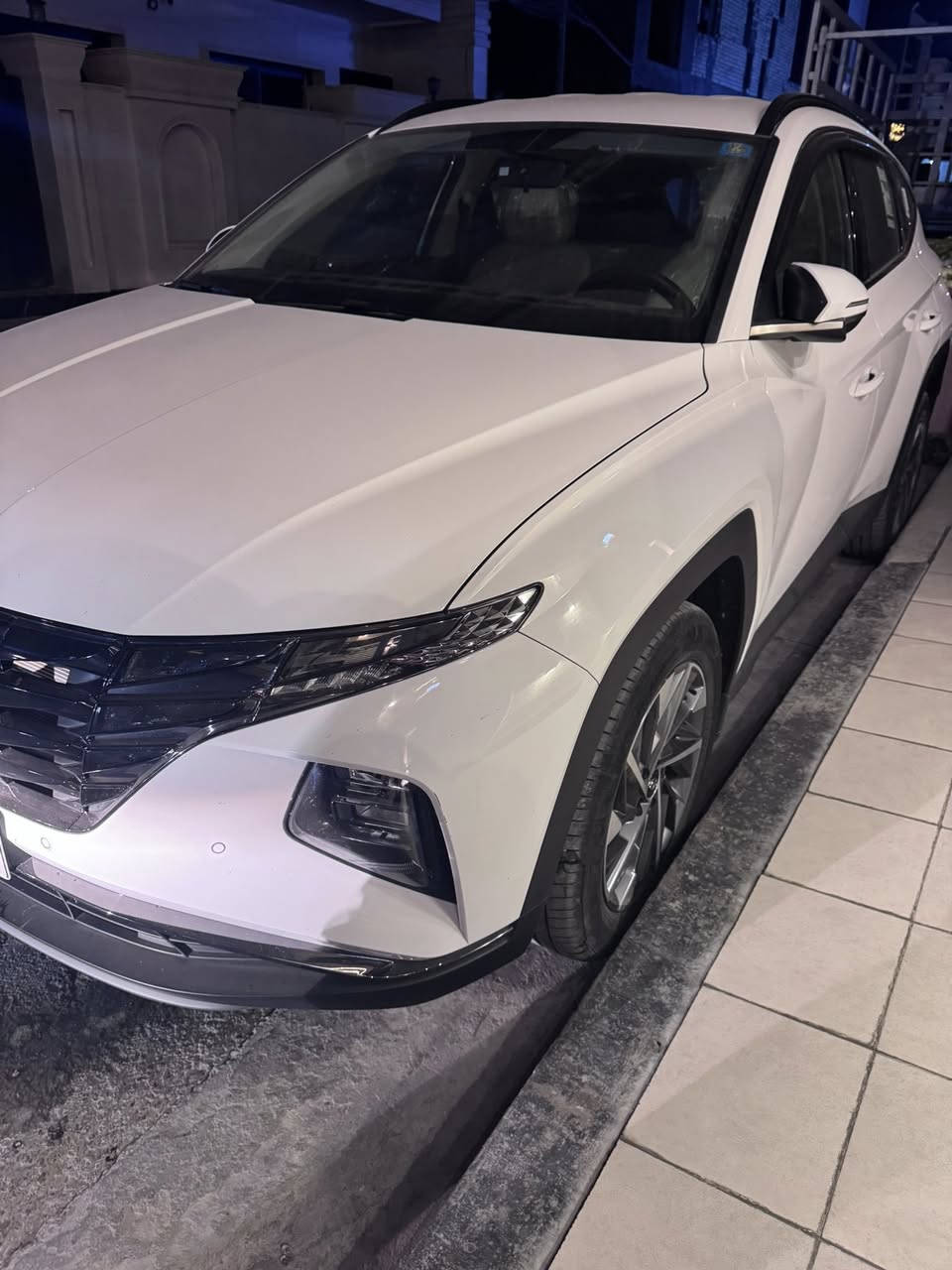 توسان 2024مكفوله كفاله عامه ماشيه6000الف فول عده البانورما سعر225  رقم ***********
