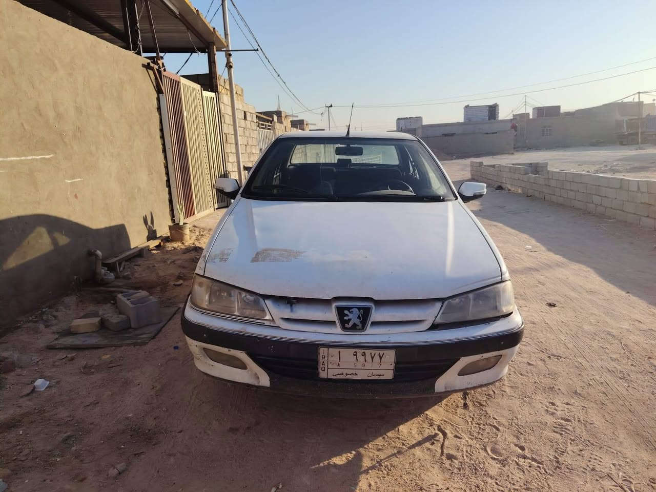 سياره للبيع بيجو بارص موديل ٢٠١٣رقم ميسان  مشروع وطني سنويه ساقطه سعرها ٣٢ورقه وبيها مجال  غير متواجد على الفيس نجف حي الندء  للإتصال على الرقم ***********
