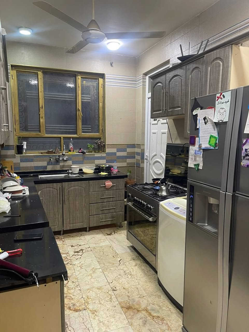 اعلاان ….                                                                                                             شقة للبيع موقع مميز الاعظمية الاخطل طابو ملك صرف المساحة 95 طابق اول تحتوي علي غرفتين نوم وصالة ومطبخ وحمام ومنور                                                                              العمارة ثلاث شقق فقط مدخل العمارة جانبي درج منفصل منطقة راقية غنية عن التعريف للمعلومات خاص او الاتصال على الرقم ***********
