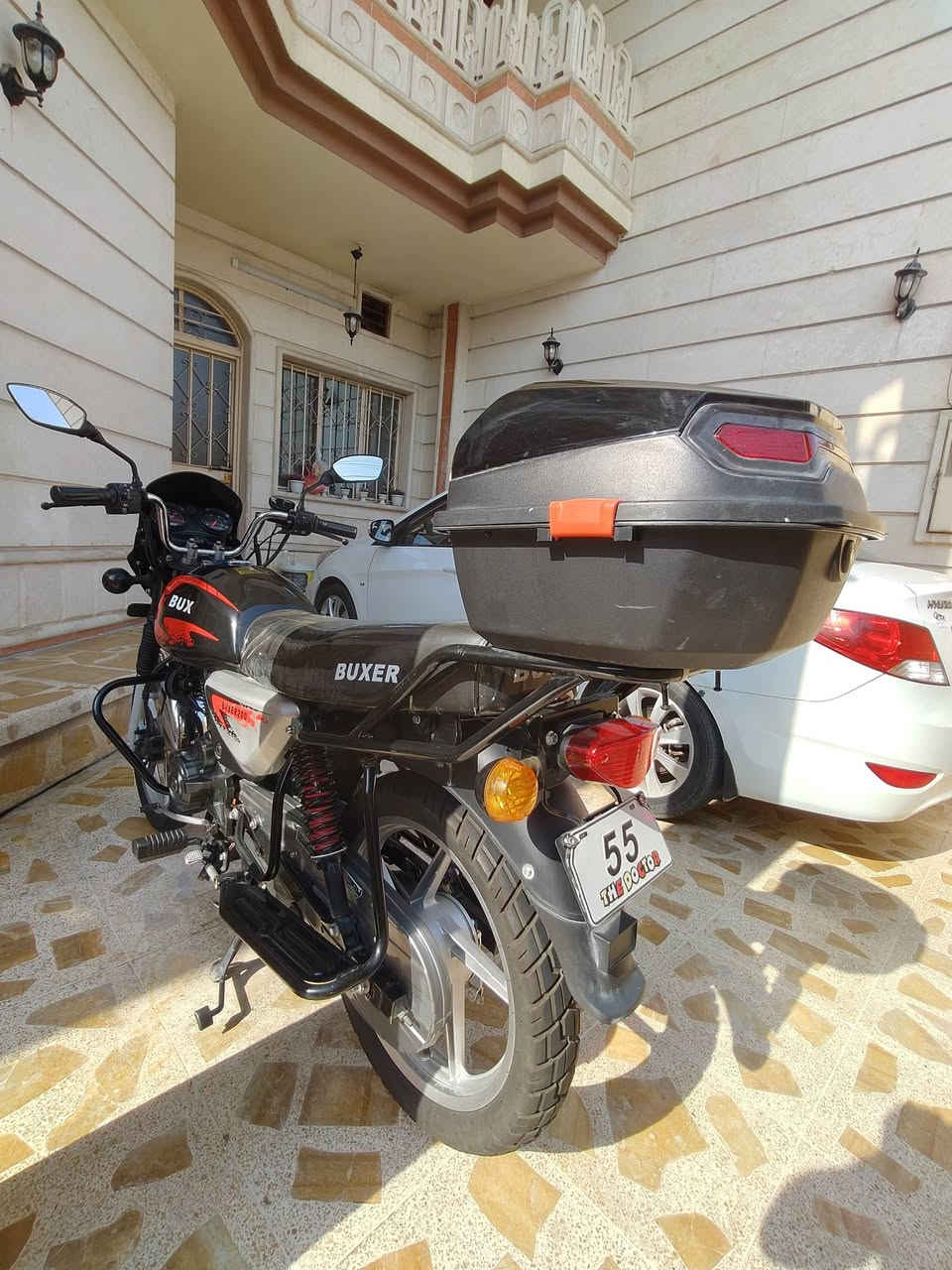 موصل /جانب الايسر
السلام عليكم 
بوكسر مويل 25 مفيس اصلي ودبل بصمه ودبل سويج الماطور خير من الله بعده وضع شركه برغي ما مبدل بيه تشغيل بعد🔄 وسلف وهندر ماطور زيرو بمعنئ الكلمه
اي استفسار كورك  بي واتساب *********** 
‏‪***********‬‏اسيا
