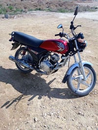 موتوسيكل • للبيع