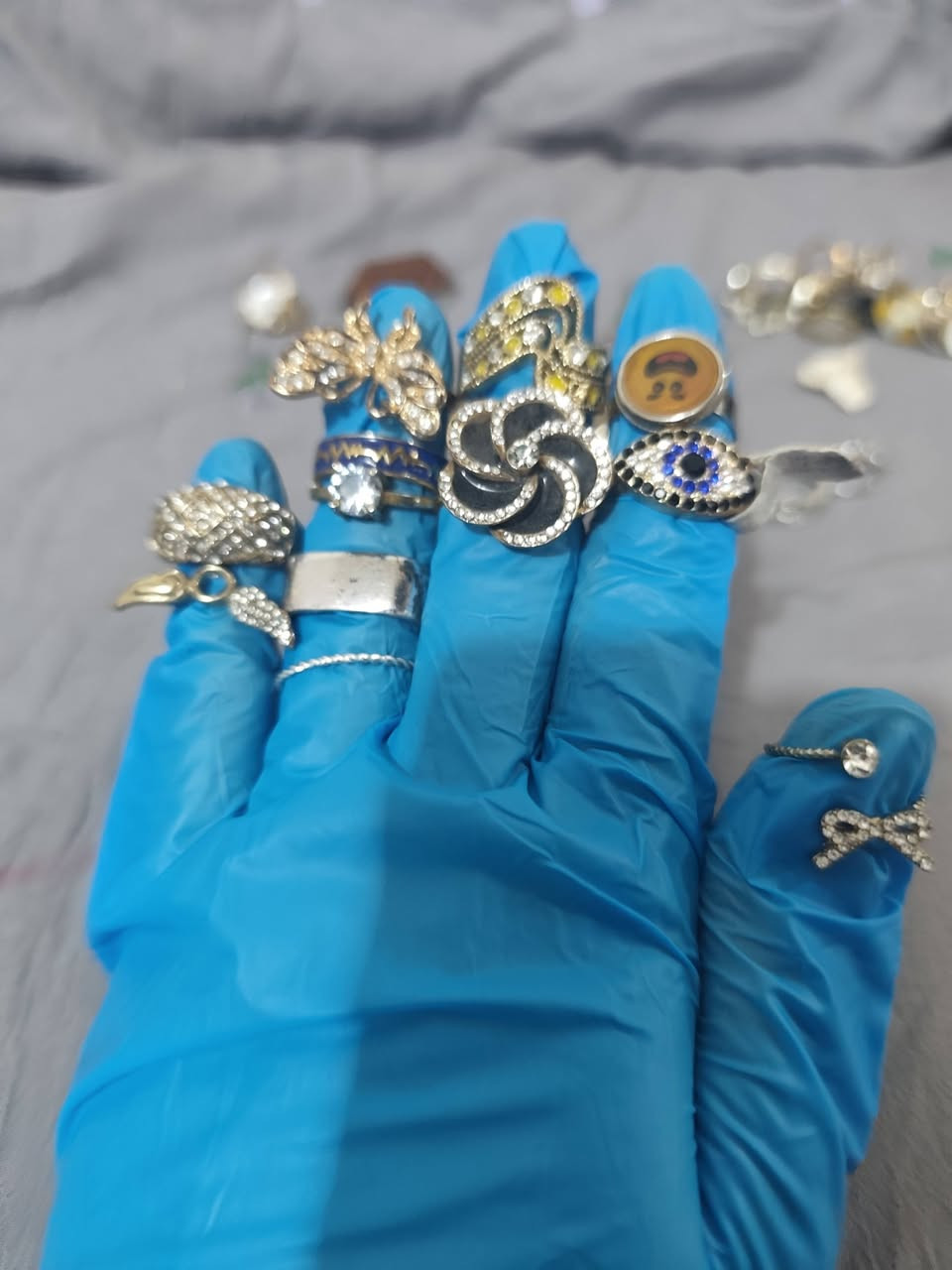 السلام عليكم...80 محبس ب10 ع اول تم


**إذا كنت صاحب هذا الإعلان وتريد حذفه لأي سبب، رجاءا أرسل رسالة إلى الدعم الفني**