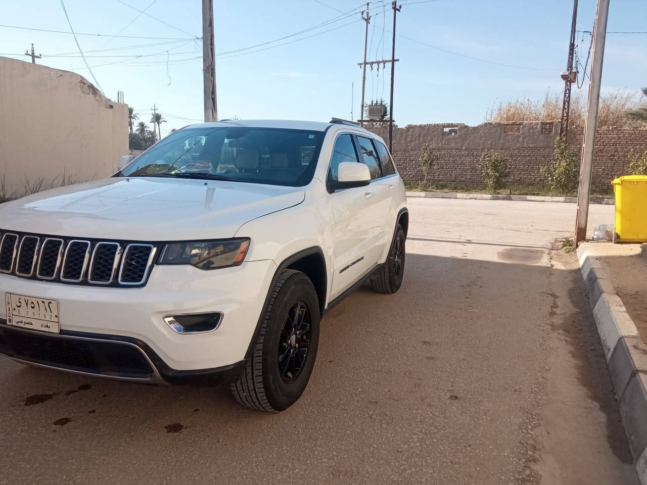 سلام عليكم بيع ومراوس جيب مديل 2020 ماشيه 73 فول عدى الفتحه فور ويل رادار تحديد مسار توقف ذاتي حساسات جرص ب 120 السياره تخبل بيها 4 قطع صبغ بدون دواخل مكينه 6 سلندر السياره جاهزه حداديه تبريد تدفئه تخم تاير مكينه كير مكفولات رقم بغداد مداور شوكت ميعجبك السعر 220 وبيها مجال مكانها كربلاء طويريج ***********///// ***********
