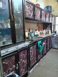 كاونتر 3مترات لبيع السعر 250 وبي مجال07882911592