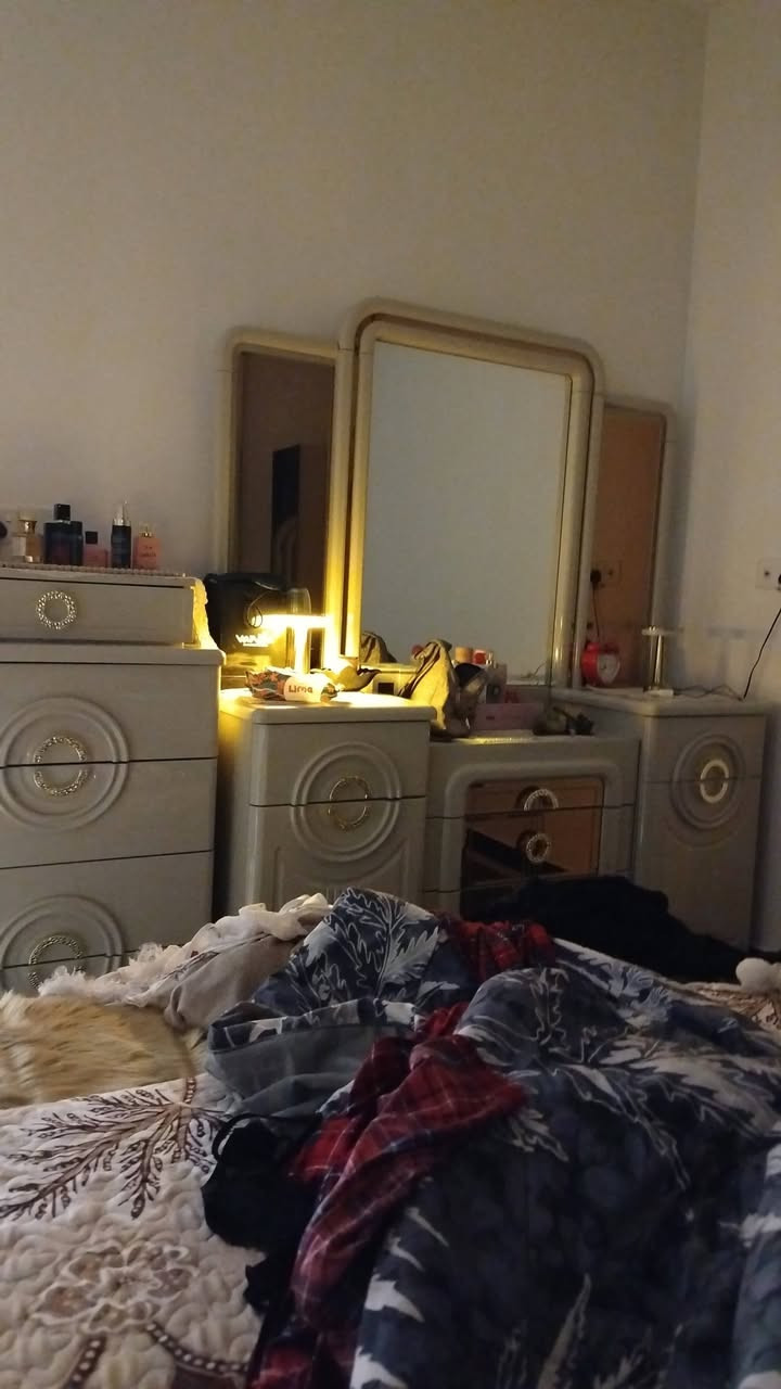 للبيع غرفه مودرن 10 قطع السعر مليون و 750 قفل


**إذا كنت صاحب هذا الإعلان وتريد حذفه لأي سبب، رجاءا أرسل رسالة إلى الدعم الفني**