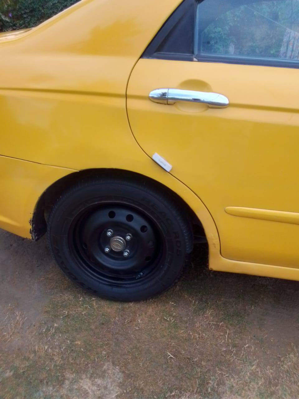 سلام عليكم عندي سبكتره البيع موديل 2009 تبرد ثلج حدديه فول تخم تايرات جديد ‏‪***********‬‏
