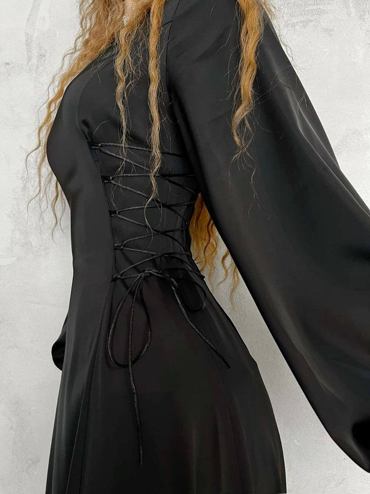 Jx.    B303
    تريندات العيد طبعا من عنا غير وبس من عنا من 
#Jx2 

فستان قماش ساتان تقيل نخب أول

قطعة تقيله فوق الوصف

*اللون الاسود الملكي فقط🖤*

قياس واحد بلبس من38 ل46 
الطول للكاحل
السيري 6 قطع 
*15,5 دولار*


**إذا كنت صاحب هذا الإعلان وتريد حذفه لأي سبب، رجاءا أرسل رسالة إلى الدعم الفني**