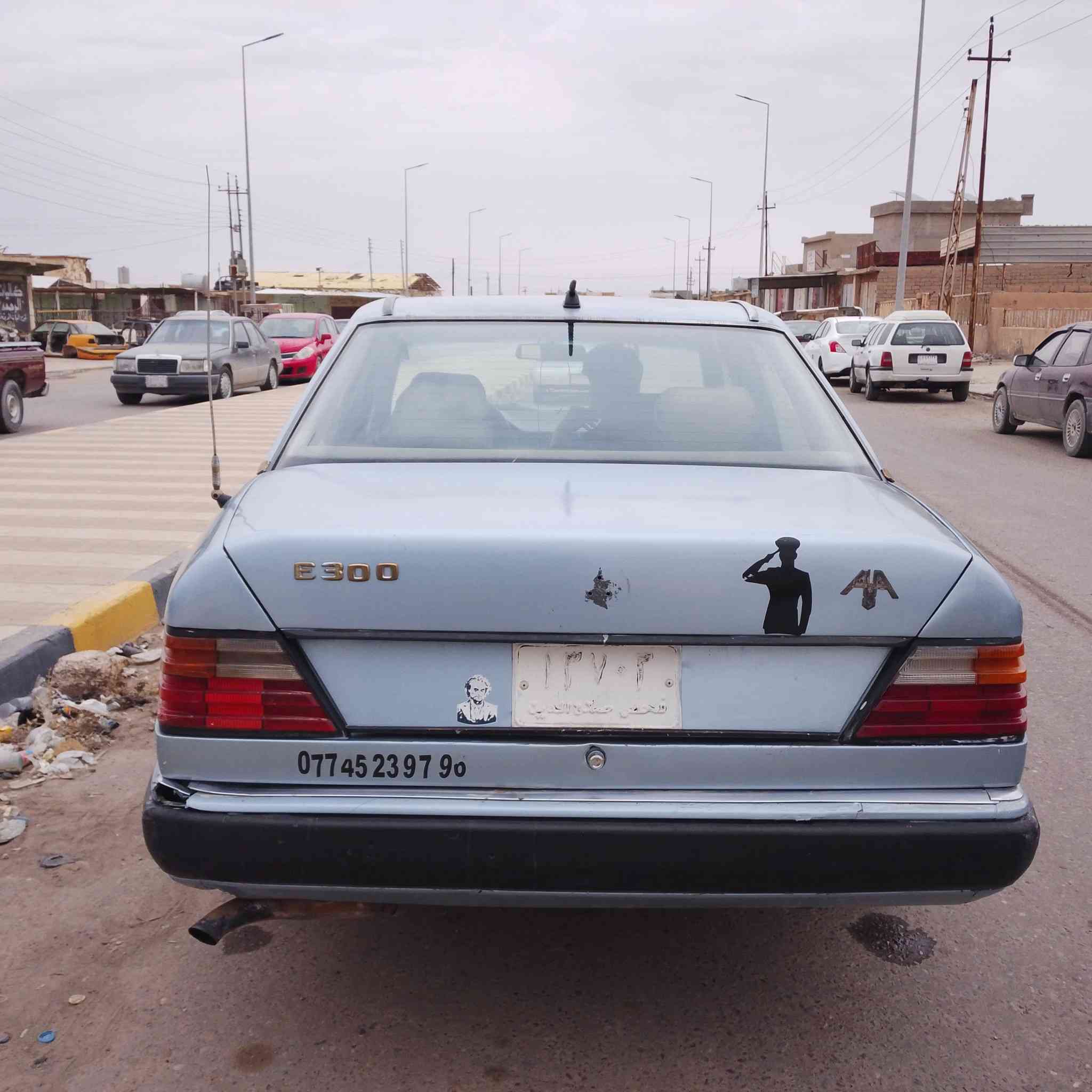 السلام عليكم مرسيدس للبيع مستعجل مكاني بيجي كير ومحرك بطه كير ومحرك شرط صدر تخم تاير جديد صاحبه ماندلو سنويه موجوده السياره جاهزه كشر نضيف السعر30وبيها مجال الرقم للتواصل ***********
