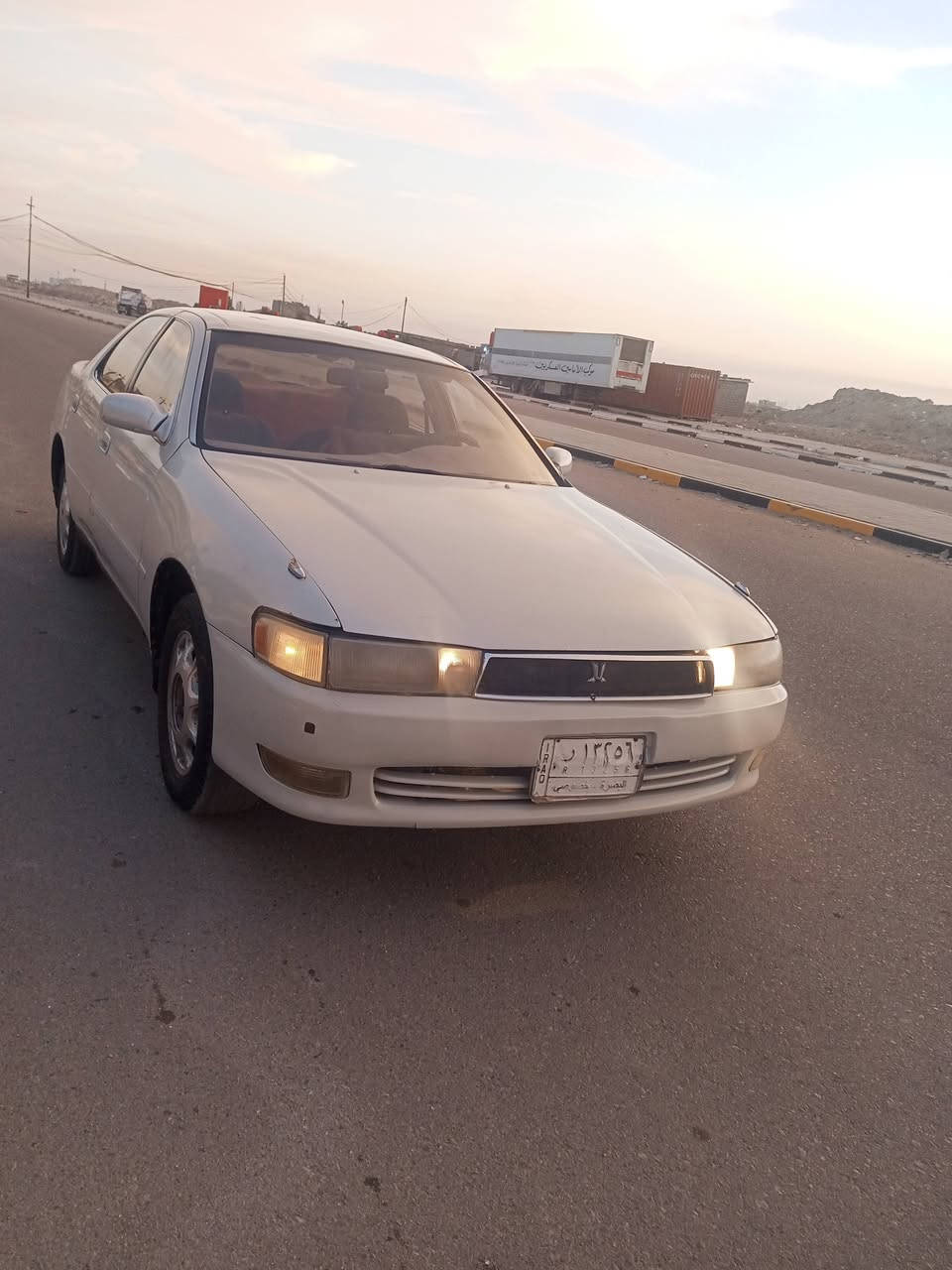 السلام عليكم سياره كريسته رقم بصره تحويل مباشر كفاله كص ونقل جثه وضربه اصوليات مكينه  كير ونجي سياره مال جناي سعر 52 وبيها مجال للشراي مكان السياره البصره شراي ***********
