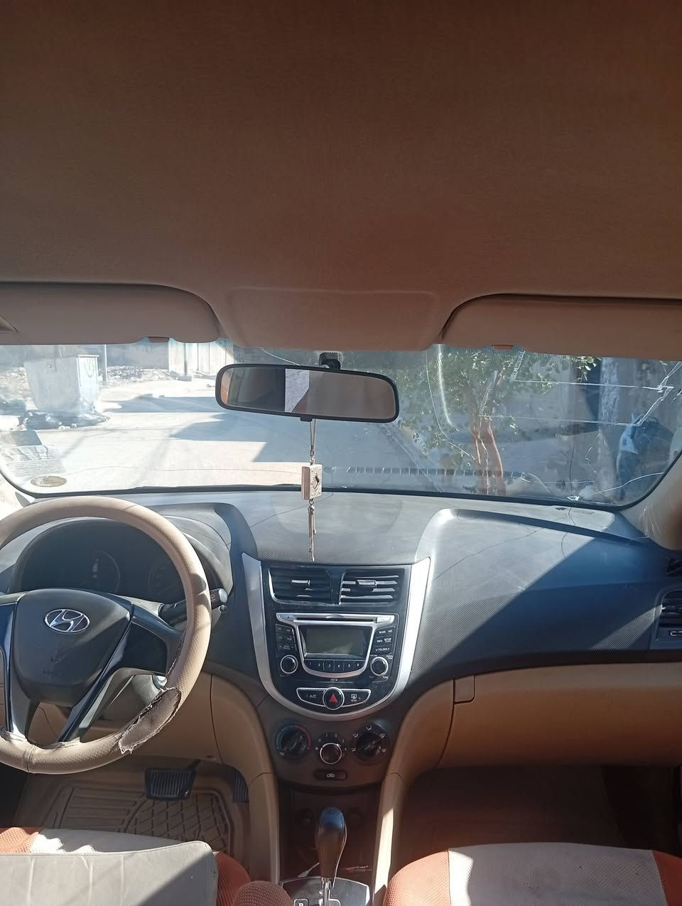 للبيع موديل 2013سياره خيرات الله مكفولة باسمي سعر 85مجال بصيط حك جيه ***********تصل وتدلل
