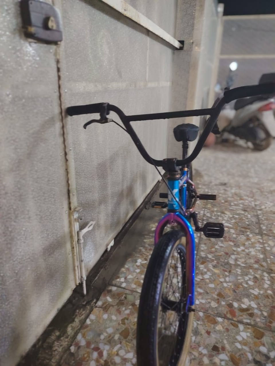 السلام عليكم بايسكل BMXللبيع مكاني بغداد السيديه السعر 185


**إذا كنت صاحب هذا الإعلان وتريد حذفه لأي سبب، رجاءا أرسل رسالة إلى الدعم الفني**