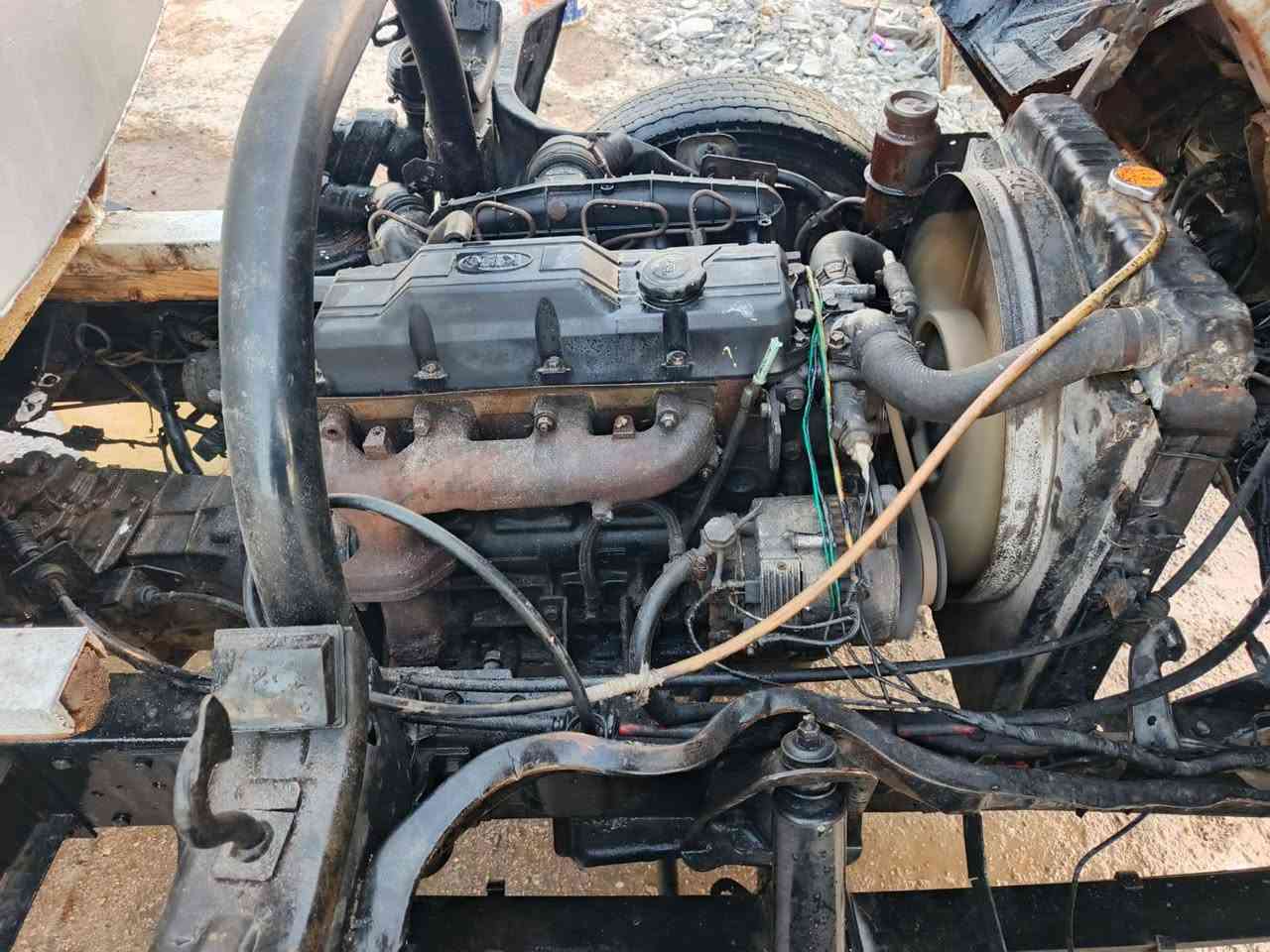 للبيع تنكر مستبوشي مديل 90شاصي مكفول تخم تاير رقم بغداد مكان بصره كرنه ***********
