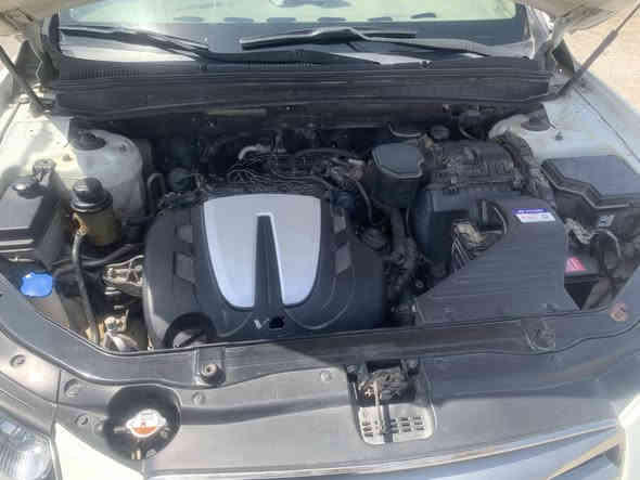 السلا عليكم  للبيع سنتافيا  موديل١١. محرك ٦ رقم بغداد
سياره جاهزه وخير من يم الله كهربائيات. كلها شغاله تبريد ٣ قطع. السعر ١٣٥ العنوان ميسان قضاء المجر الكبير 
الاتصال ***********
