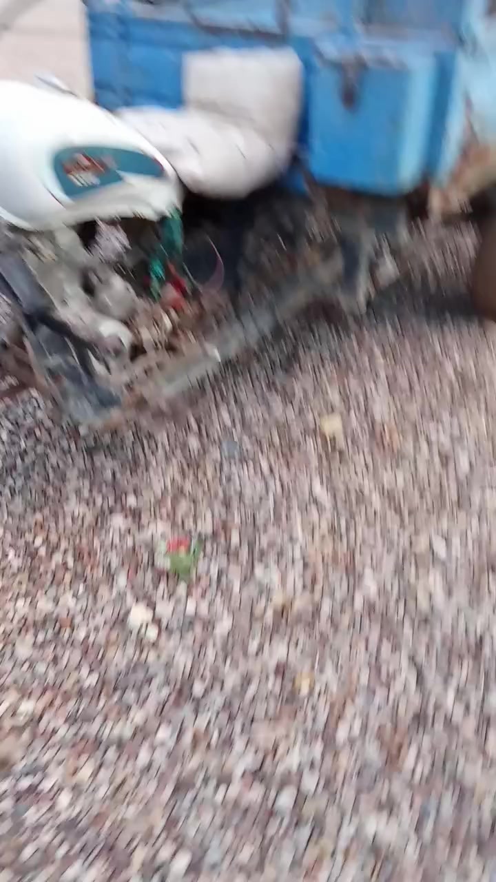 ستوتة لبيع
مكينة 25 وراق صولي 
مكان قلعة سكر
***********
