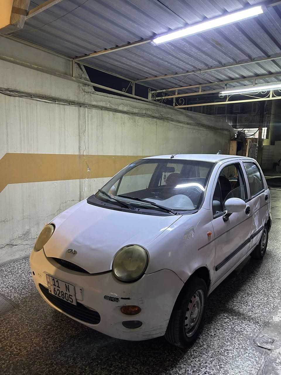 كيو كيو موديل ٢٠١٢ كير عادي 
ماشيه  ٨٧الف 
سياره جاهزه 
مكينه كير نضيفه لا تبخير لا تنقيص 
تبريد شغال 
رقم بغداد دولي تحويل ثاني يوم 
سعرها ٢٦ بيها مجال بسيط 
مكاني بغداد مشتل 
***********
