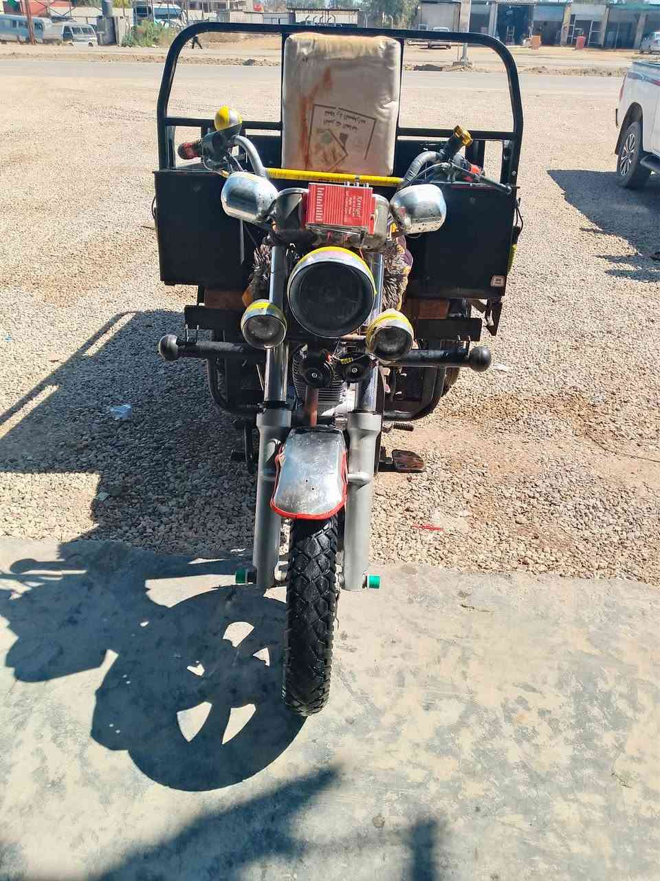 سلام عليكم ستوته لبيع 2017((بدون وراق)) مكفواله من سرقه ومن ركبه وشاصي شوفت عينك ستوته مكاني بابل محاويل سعره 1100وبيه مجال قليل حك جيه لخاص مفتوح ***********
